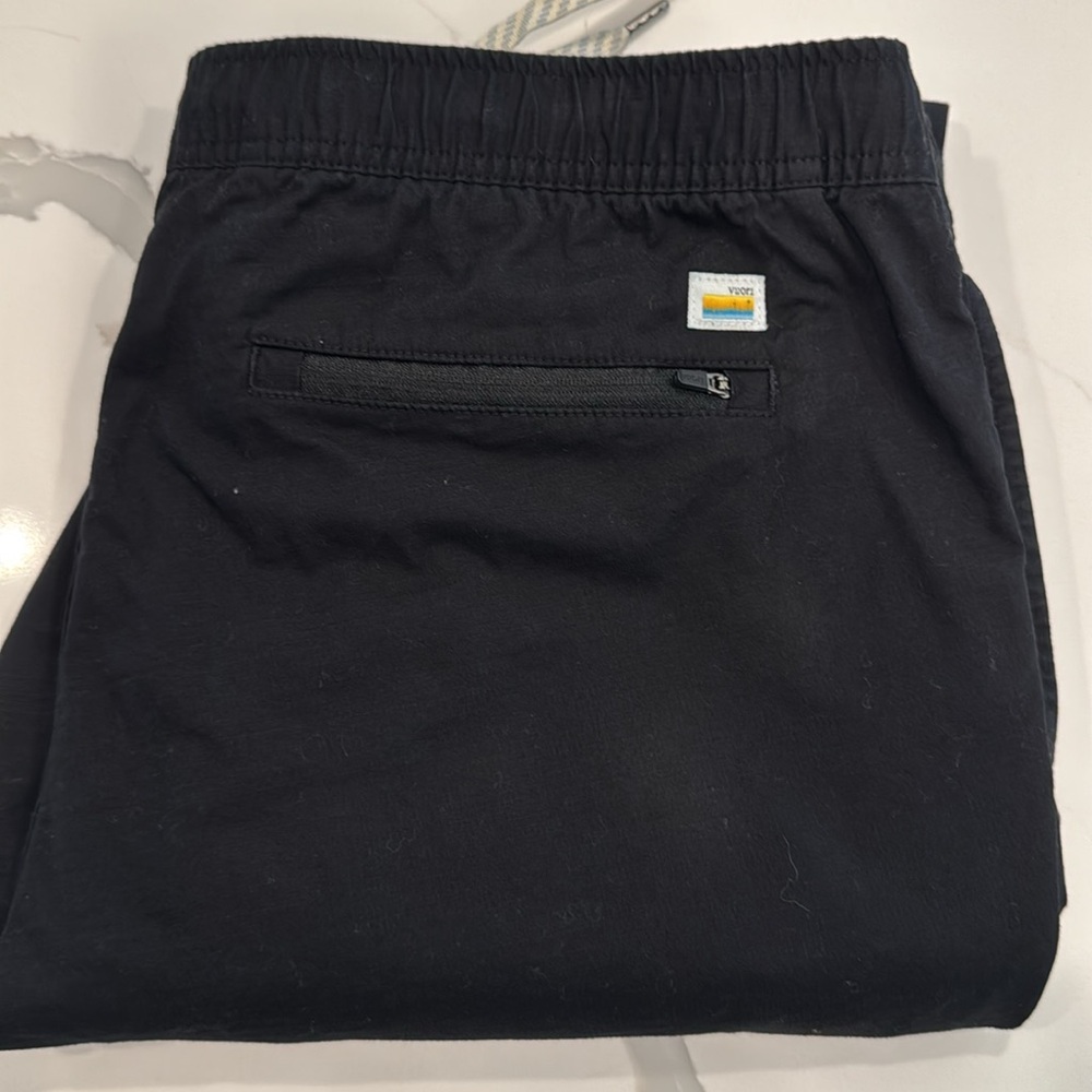 Vuori Men's Black Technical Climber Pant
Hiking Pants